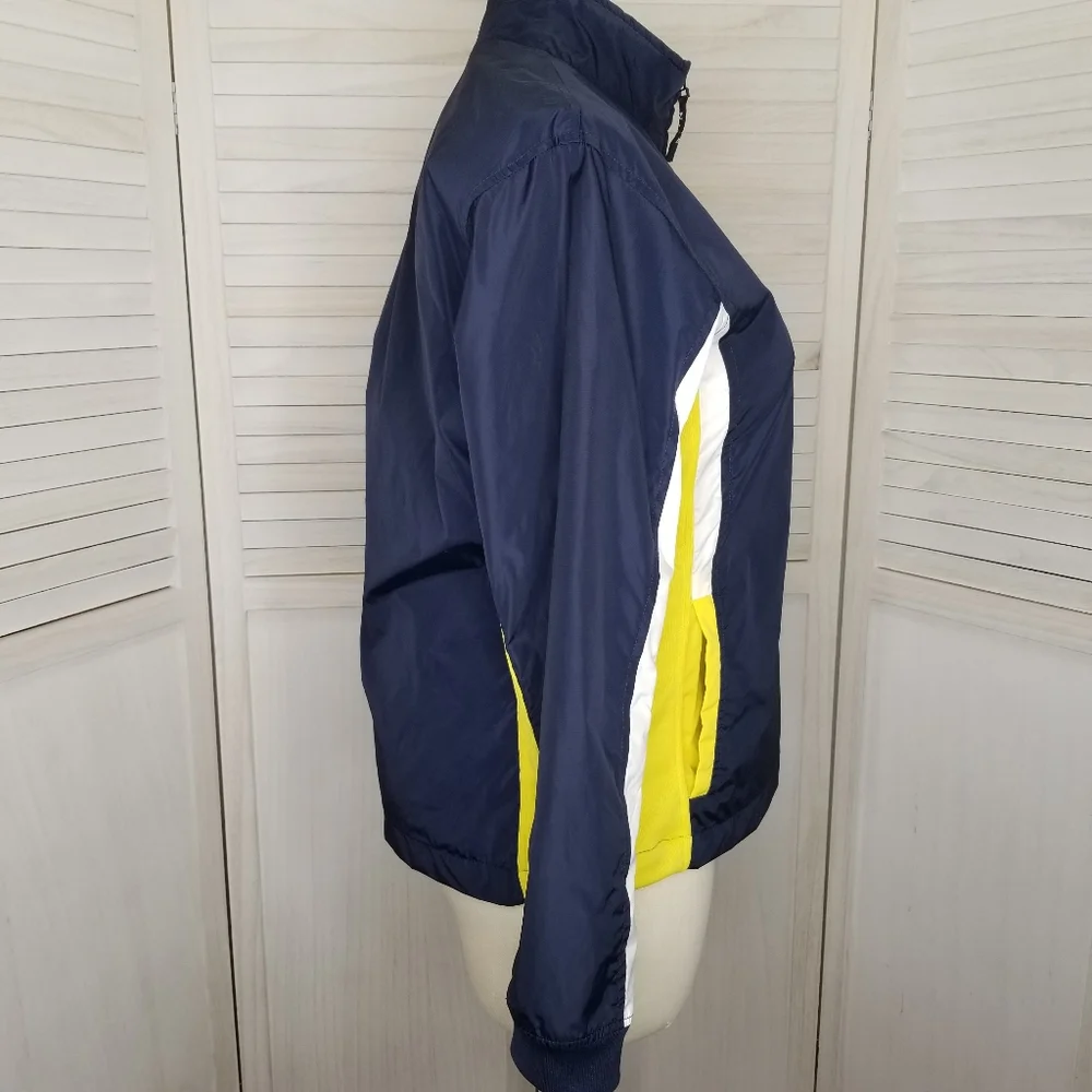 Nike Woman’s Windbreaker. Size Large, 12-14 - Picture 2 of 12